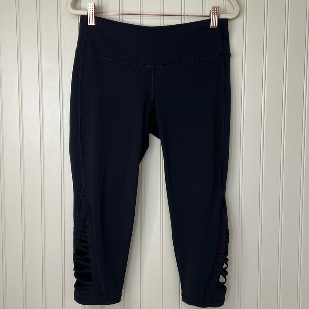 Athleta Black Lace-Up Cropped Leggings